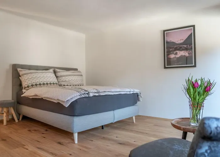 Holiday home Traditionell-modernes Haus In Hoetting Innsbruck